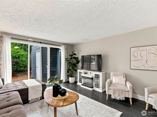 3409 156th Street SW A, Lynnwood WA 98087