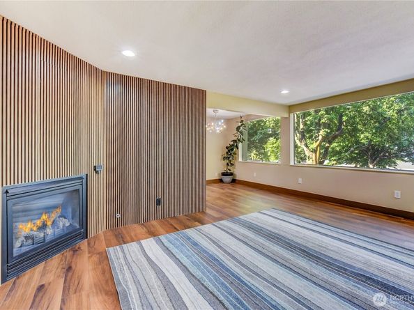 5038 California Avenue SW 1, Seattle WA 98136