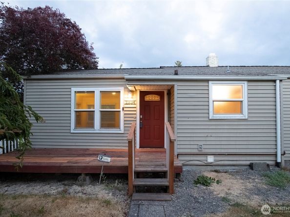 11634 25th Avenue S, Seattle WA 98168