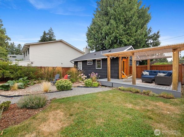 7559 19th Avenue SW, Seattle WA 98106