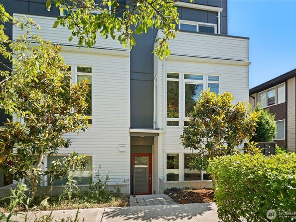 3007 NW 56th Street, Seattle WA 98107