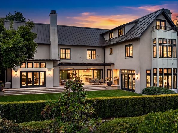 3825 E Highland Drive, Seattle WA 98112