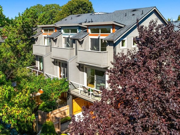 2340 44th Avenue SW C, Seattle WA 98116
