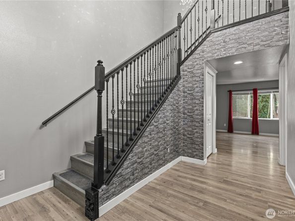 7428 19th Place SE, Lake Stevens WA 98258