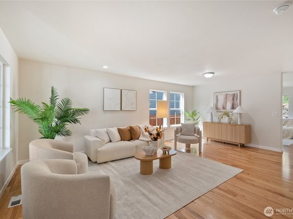 2226 SE 2nd Place, Renton WA 98056