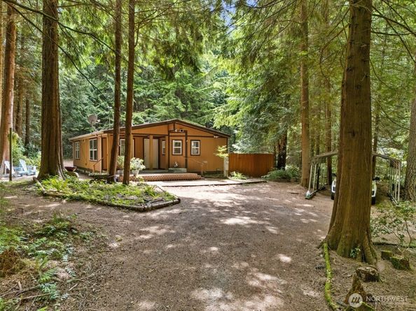 4005 NE Kedros Drive, Poulsbo WA 98370