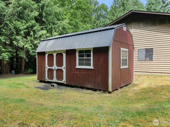 4005 NE Kedros Drive, Poulsbo WA 98370