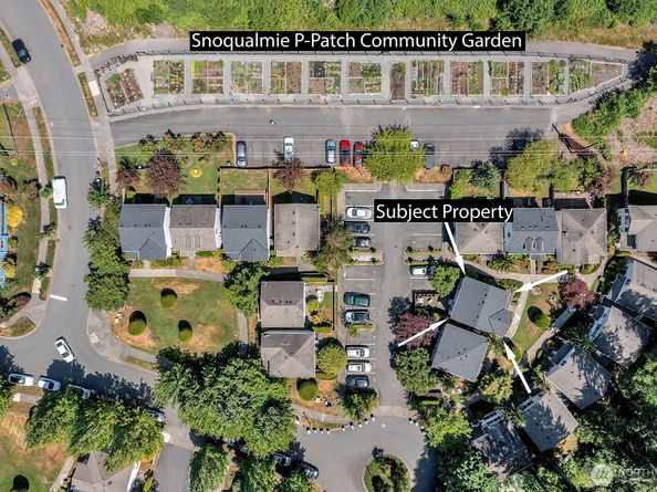 34606 SE Osprey Court 8, Snoqualmie WA 98065