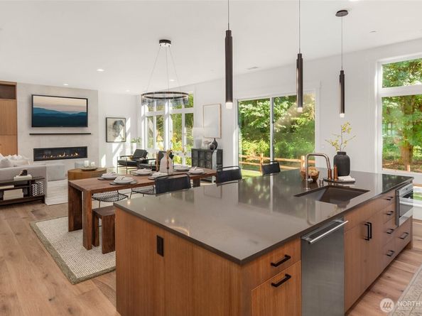 21029 SE 80th Street, Issaquah WA 98027