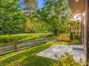 21029 SE 80th Street, Issaquah WA 98027