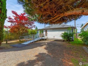 1112 Perry Avenue, Bremerton WA 98310