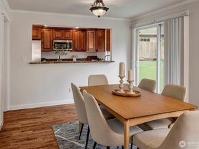 804 130th Avenue NE, Bellevue WA 98005