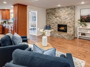 804 130th Avenue NE, Bellevue WA 98005