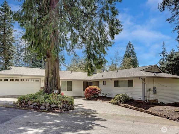 804 130th Avenue NE, Bellevue WA 98005
