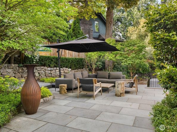 2161 E Interlaken Boulevard, Seattle WA 98112