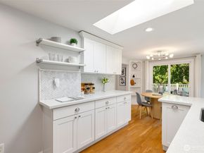 1703 NE 91st Street, Seattle WA 98115