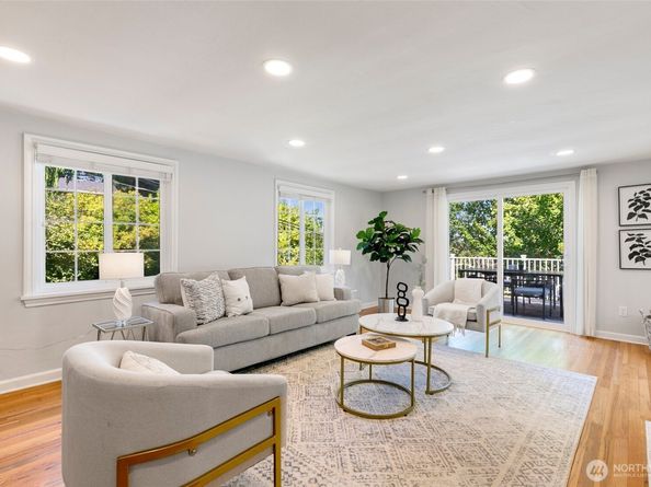 1703 NE 91st Street, Seattle WA 98115