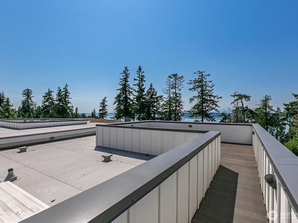 5321 80 Place SW, Mukilteo WA 98275