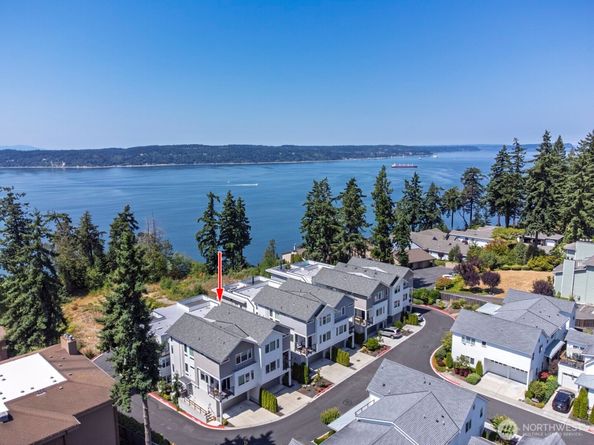 5321 80 Place SW 12, Mukilteo WA 98275