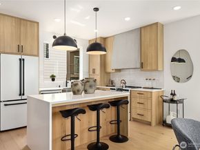 4515 44th Avenue SW A, Seattle WA 98116