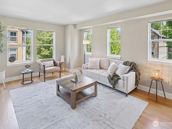 7121 Shinkle Place SW, Seattle WA 98106