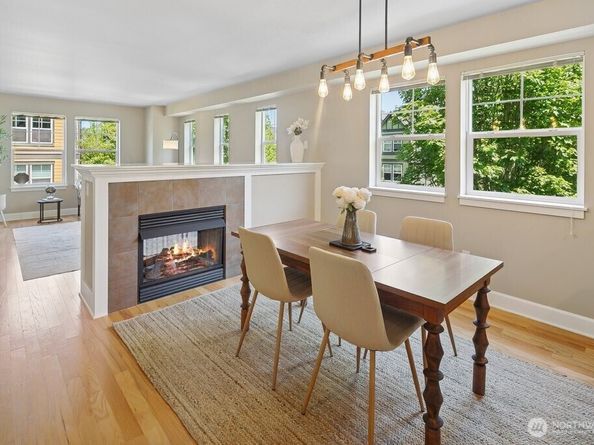 7121 Shinkle Place SW, Seattle WA 98106