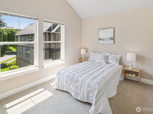 7121 Shinkle Place SW, Seattle WA 98106