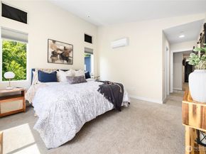 508 237th Street SE E, Bothell WA 98021