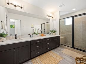 508 237th Street SE E, Bothell WA 98021