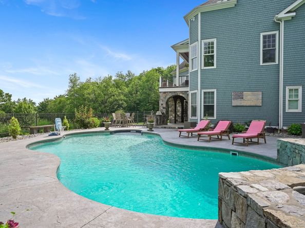 5 Stone Wall Lane, Sherman CT 06784