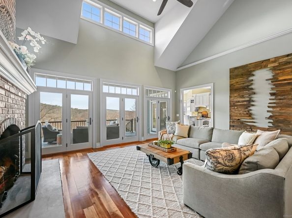 5 Stone Wall Lane, Sherman CT 06784