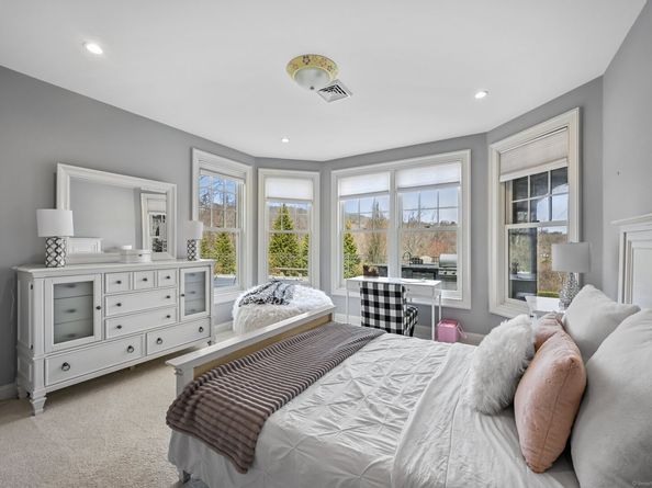 5 Stone Wall Lane, Sherman CT 06784