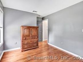 58 KINGS Highway, Shelton CT 06484