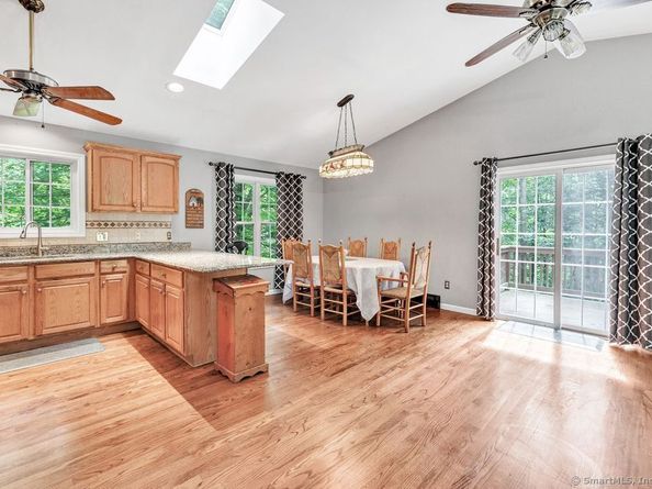 58 KINGS Highway, Shelton CT 06484