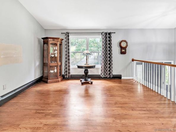 58 KINGS Highway, Shelton CT 06484