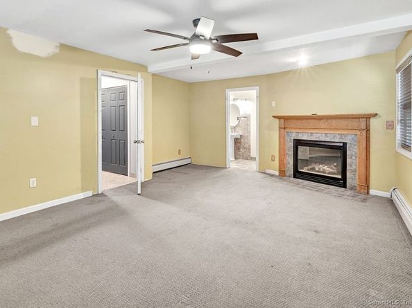 58 KINGS Highway, Shelton CT 06484
