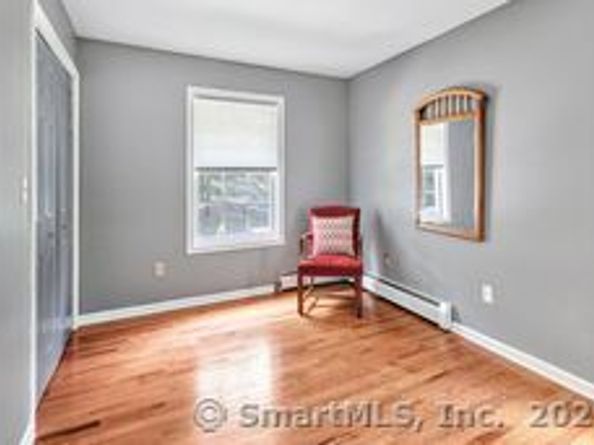 58 KINGS Highway, Shelton CT 06484