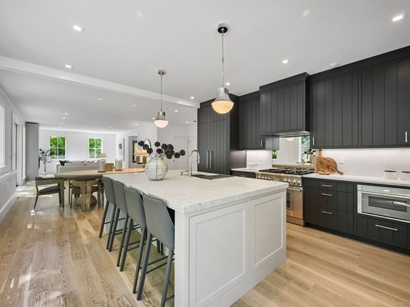 171 & 169 Compo Road S, Westport CT 06880
