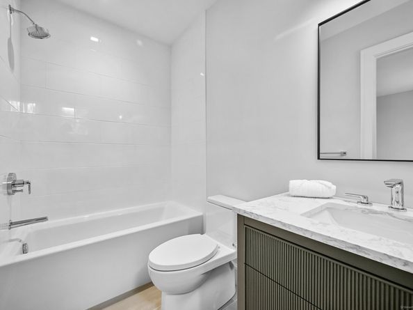 171 & 169 Compo Road S, Westport CT 06880