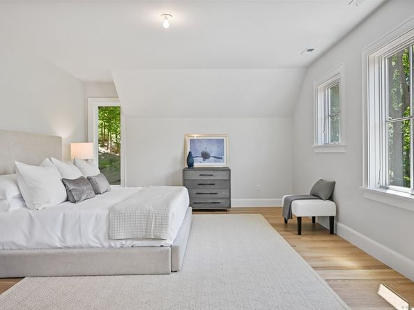 171 & 169 Compo Road S, Westport CT 06880