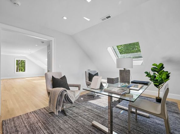 171 & 169 Compo Road S, Westport CT 06880