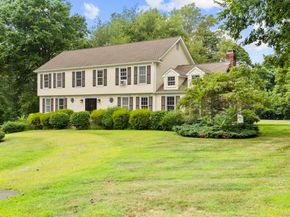 6 Crossbow Lane, Monroe CT 06468