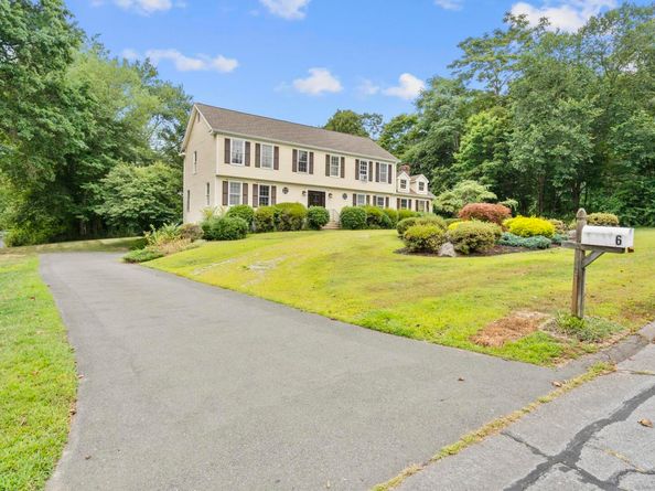 6 Crossbow Lane, Monroe CT 06468