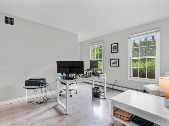 6 Crossbow Lane, Monroe CT 06468