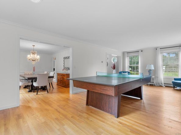 6 Crossbow Lane, Monroe CT 06468