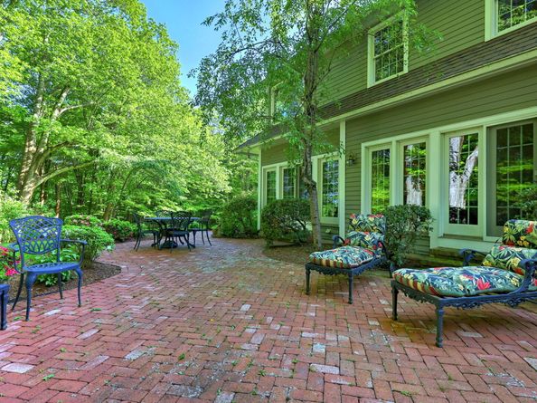 16 Black Rock Turnpike, Redding CT 06896