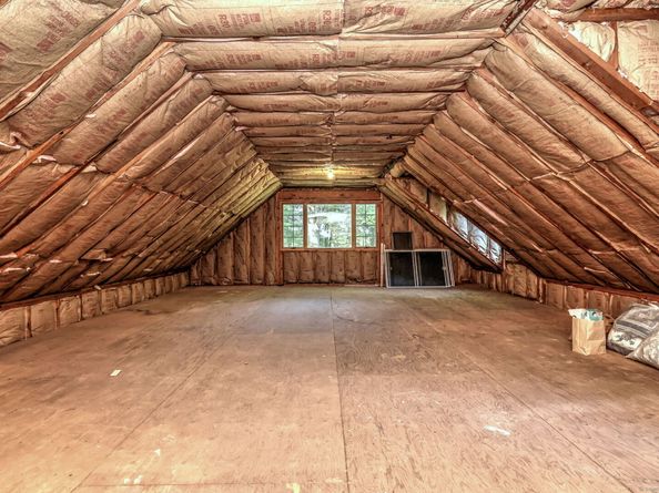 16 Black Rock Turnpike, Redding CT 06896