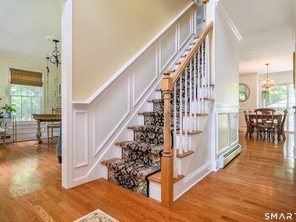 21 Phyllis Lane, Newtown CT 06470