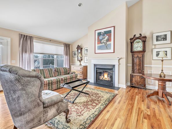 115 Kyles Way 115, Shelton CT 06484