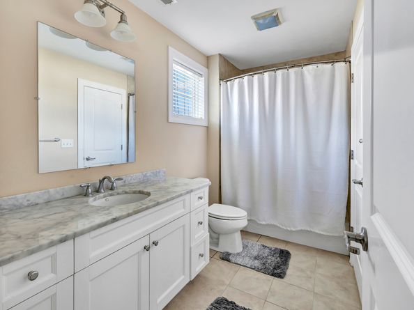 115 Kyles Way 115, Shelton CT 06484